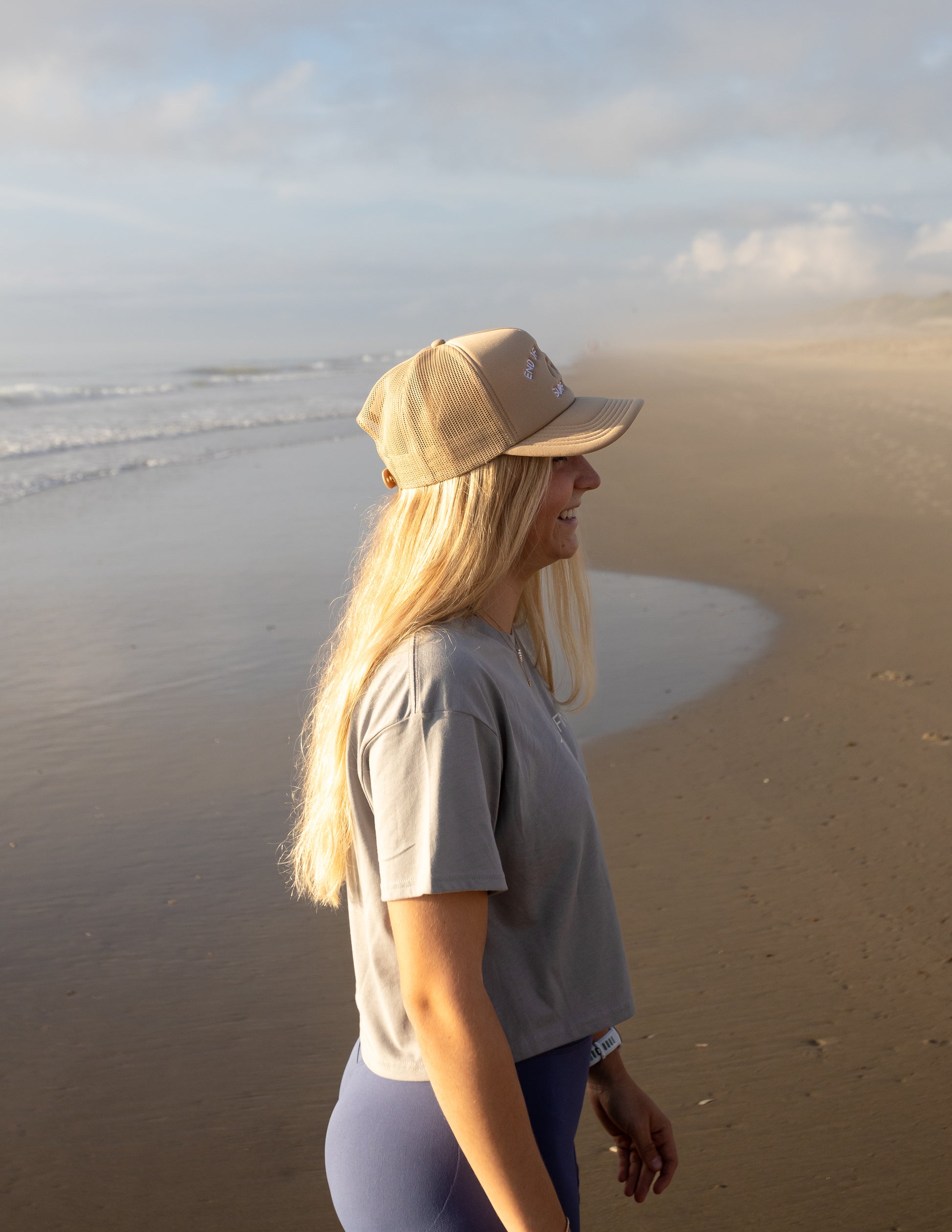 Foam Surf Club Trucker