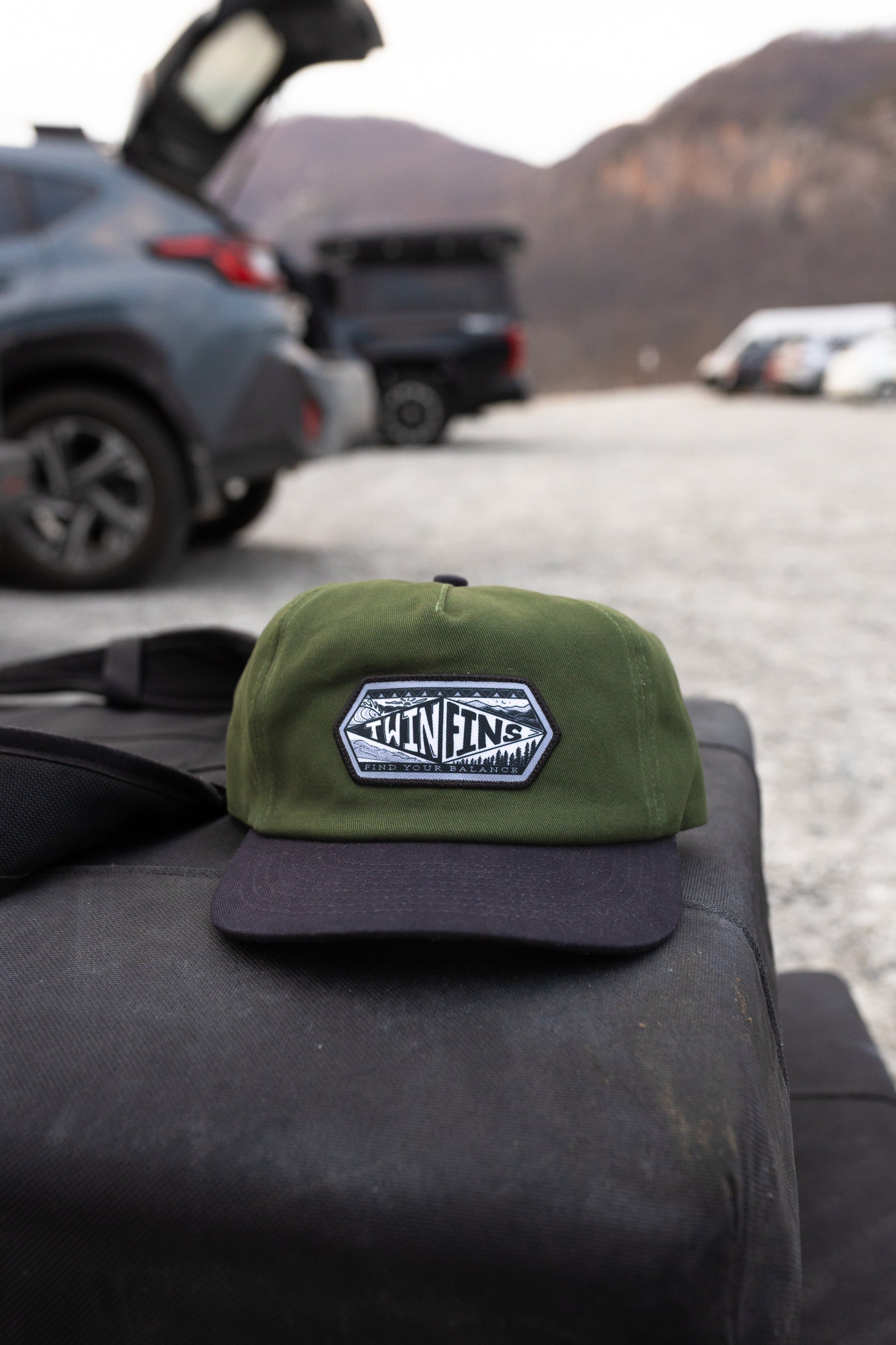 Horizons Two Tone Cap