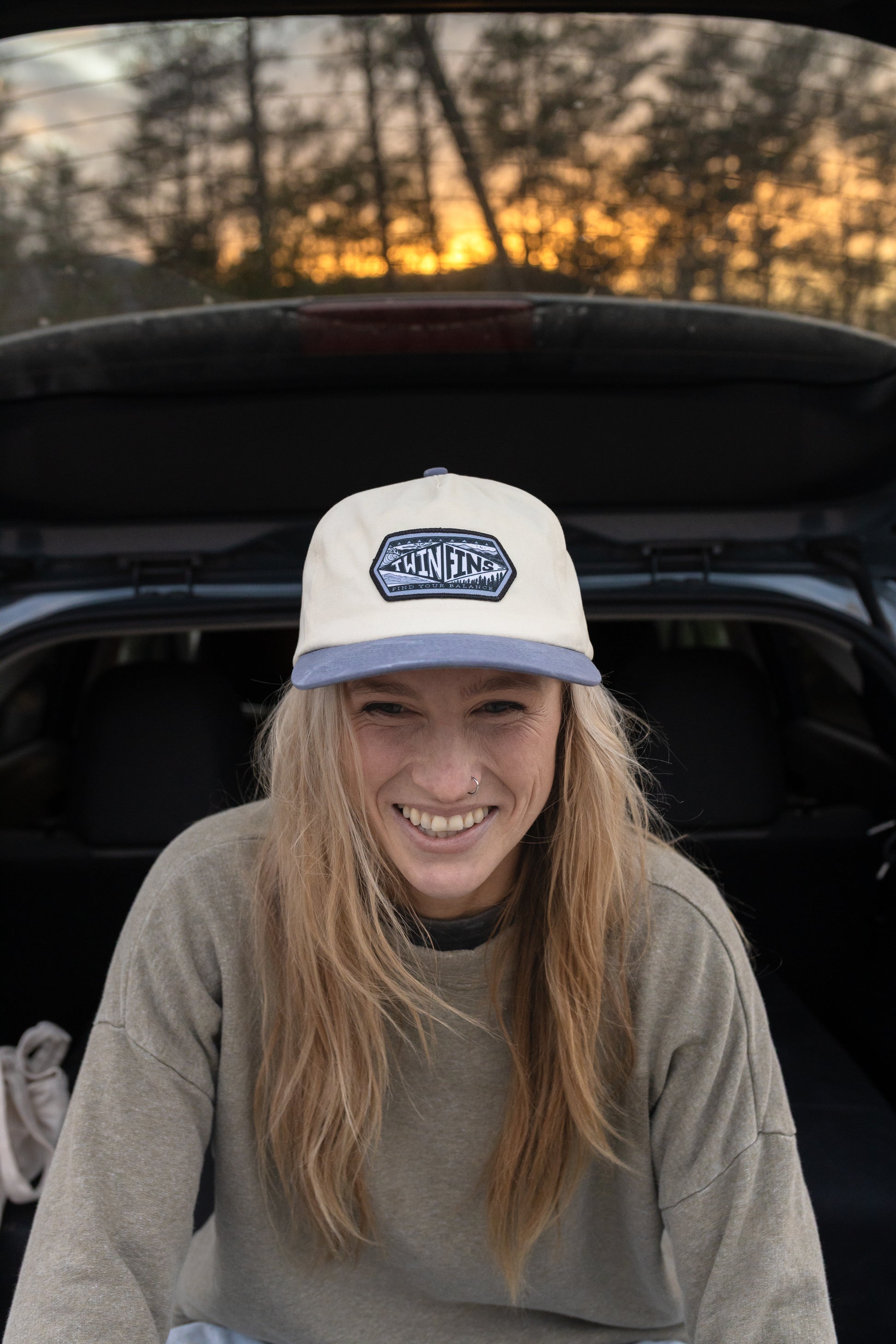 Horizons Two Tone Cap